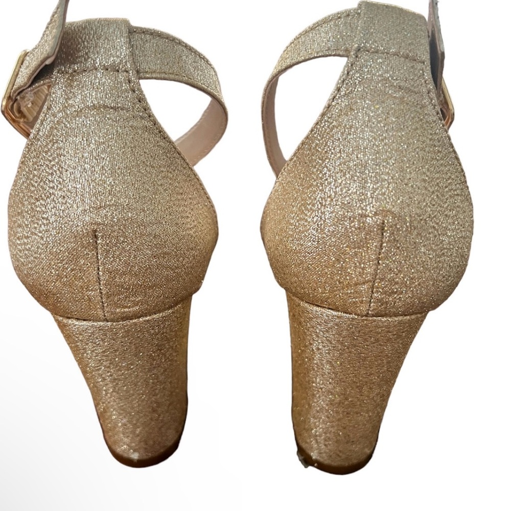 ❌SOLD❌ ABSOLEX Women's Pointy-Toe D'Orsay Ankle Strap Pumps - Picture 3 of 4